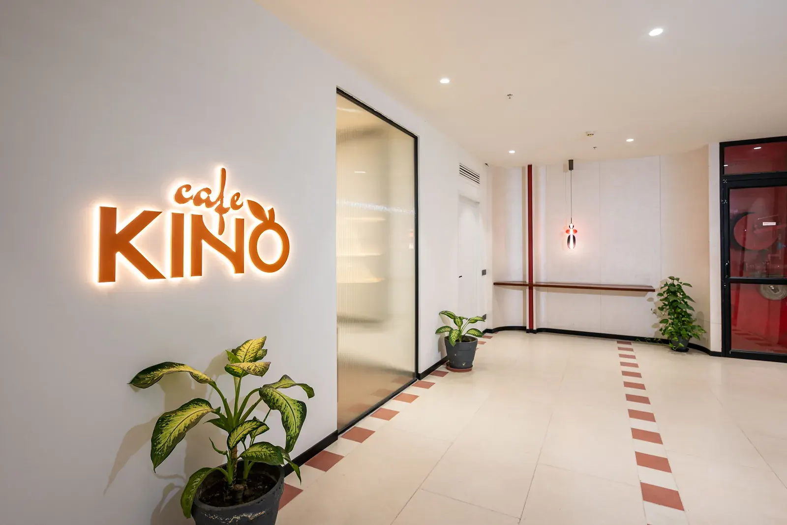 Kino, the campus café